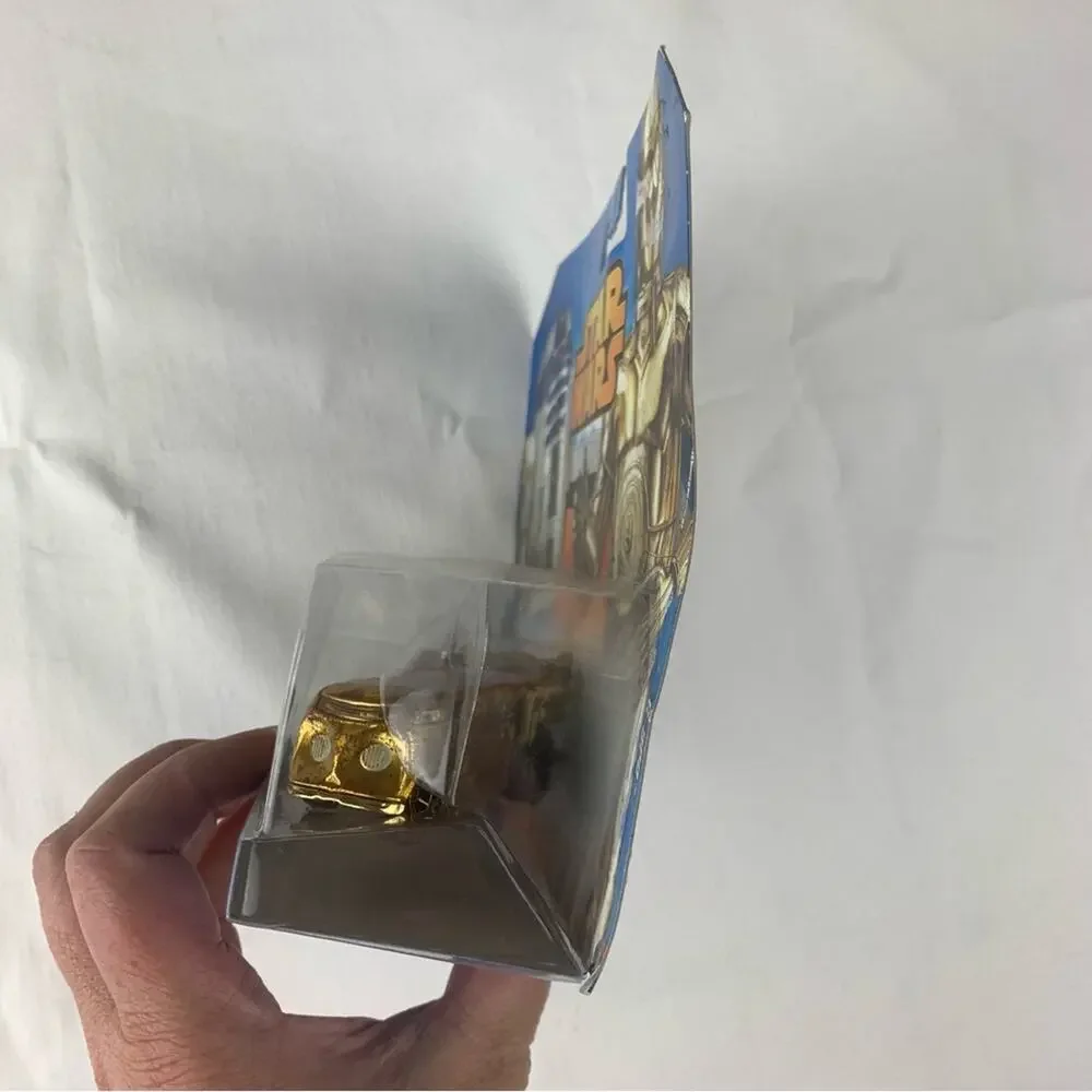 Star Wars hot wheels R2D2 and C3PO matchbox cars new toy collector
